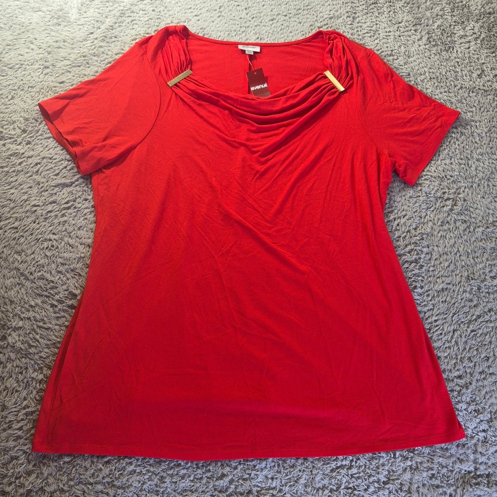 Avenue Cowl Neck Top 77239 Womens 14/16 Red Short Sleeve Gold Hardware Blouse